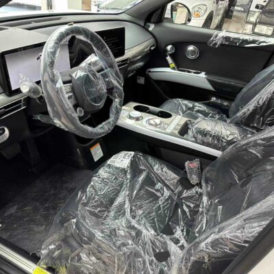 Hyundai Genesis GV60 2023 Deluxe Edition White