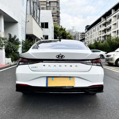 Hyundai Elantra 2021 1.5L CVT LUX White