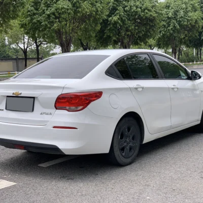 Chevrolet Cavalier 2019 320 AT Xinxiang Sunroof Edition White