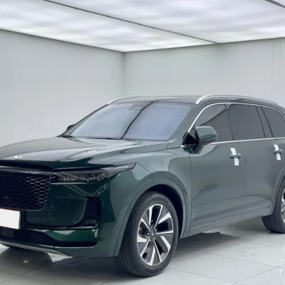 Li Auto ONE 2021 6 Seats Range-Extended EV Dark Green Colour